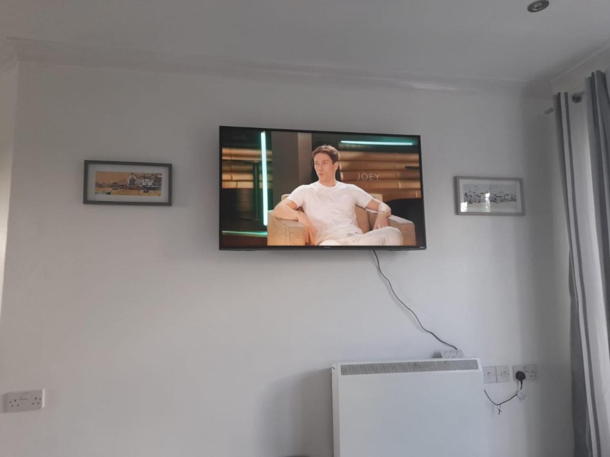 Penthouse Apartment Free Wi-Fi & Parking Occasional Bed Available 索利赫尔 外观 照片